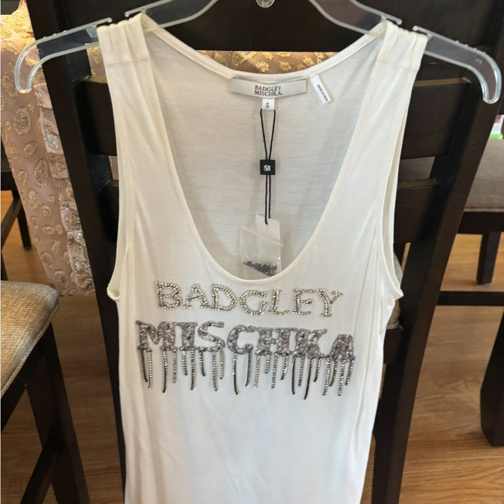 Badgley Mischka White Crystal-Embellished Scoop Tank